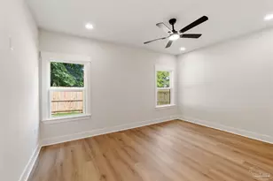 713 N F St, Pensacola, FL 32501 - Photo 20