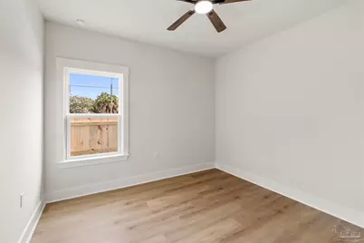 713 N F St, Pensacola, FL 32501 - Photo 32