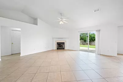 638 Downhaul Dr, Pensacola, FL 32507 - Photo 8