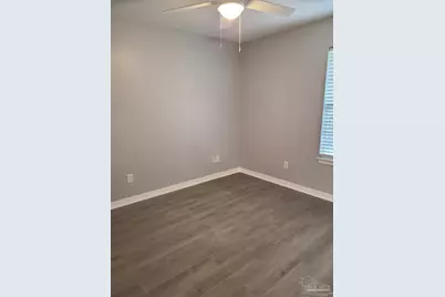 1421 N 61st Ave #502, Pensacola, FL 32506 - Photo 4