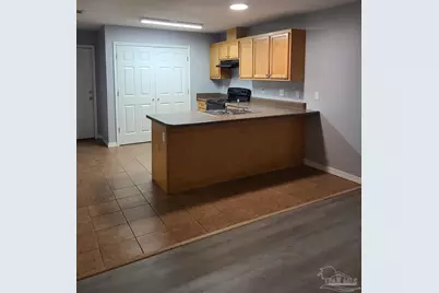 1421 N 61st Ave #101, Pensacola, FL 32506 - Photo 2
