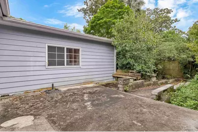 203 W Lloyd St, Pensacola, FL 32501 - Photo 58