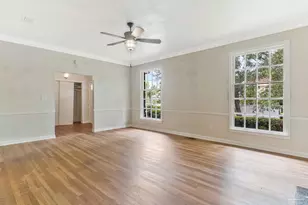 203 W Lloyd St, Pensacola, FL 32501 - Photo 6