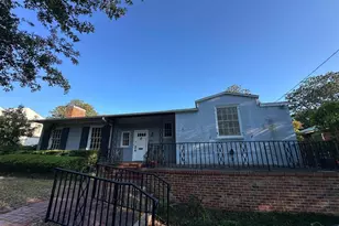 203 W Lloyd St, Pensacola, FL 32501 - Photo 2