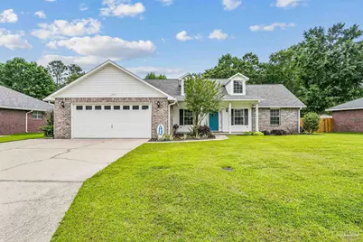 1543 Twin Pines Cir, Cantonment, FL 32533 - Photo 2