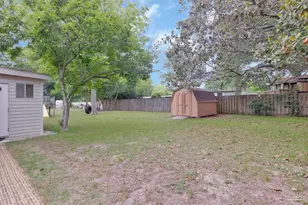 3900 San Gabriel Dr, Pensacola, FL 32504 - Photo 56