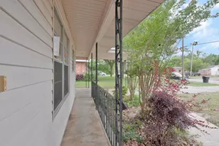 3900 San Gabriel Dr, Pensacola, FL 32504 - Photo 8