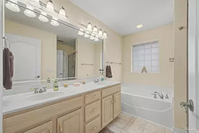 2928 Hidden Bay Blvd, Navarre, FL 32566 - Photo 32