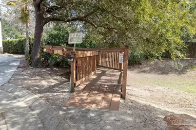 2928 Hidden Bay Blvd, Navarre, FL 32566 - Photo 4