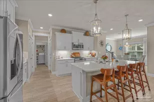1947 Refuge Cir, Gulf Breeze, FL 32563 - Photo 8