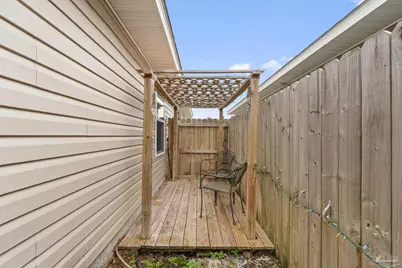 5777 Guinevere Ln, Milton, FL 32583 - Photo 40