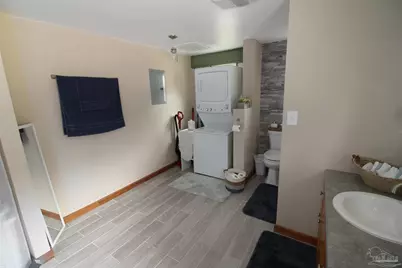 6071 W Hwy 4, Century, FL 32535 - Photo 10