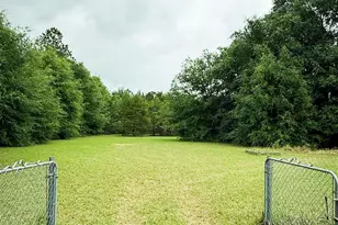 5208 Green Springs Dr, Milton, FL 32583 - Photo 6