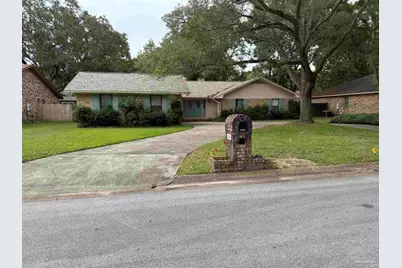 6260 Windwood Dr, Pensacola, FL 32504 - Photo 1