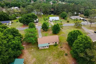 107 Windsor Dr, Crestview, FL 32539 - Photo 30