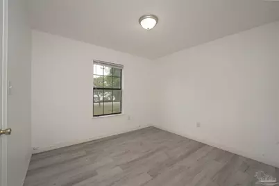 107 Windsor Dr, Crestview, FL 32539 - Photo 10