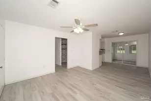 107 Windsor Dr, Crestview, FL 32539 - Photo 8