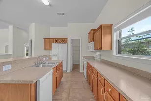 8138 Cosica Blvd, Navarre, FL 32566 - Photo 10