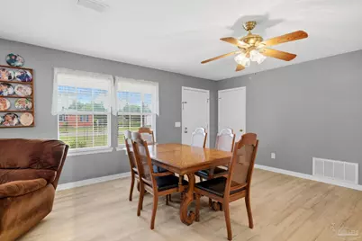 6625 Owens St, Pensacola, FL 32503 - Photo 10