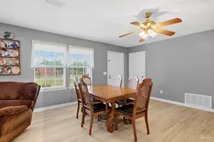 6625 Owens St, Pensacola, FL 32503 - Photo 10