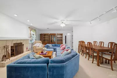 3 Breeze St, Gulf Breeze, FL 32561 - Photo 10