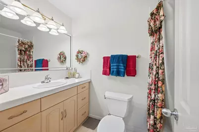 3 Breeze St, Gulf Breeze, FL 32561 - Photo 24