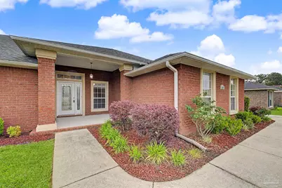 5897 Arch Ave, Pensacola, FL 32526 - Photo 2
