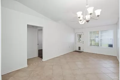 2527 Trailwood Dr, Cantonment, FL 32533 - Photo 8