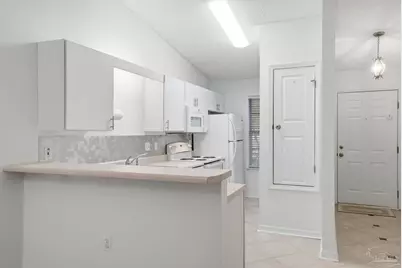 2527 Trailwood Dr, Cantonment, FL 32533 - Photo 10