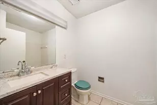 500 S Fairfield Dr, Pensacola, FL 32506 - Photo 10