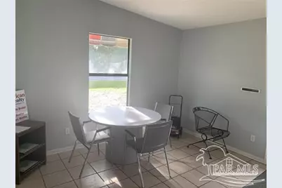 500 S Fairfield Dr, Pensacola, FL 32506 - Photo 10