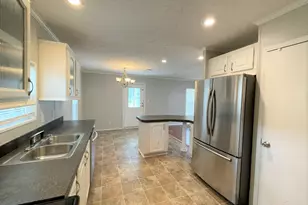814 N E St, Pensacola, FL 32501 - Photo 8