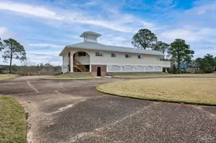 4758 Bayside Dr, Milton, FL 32583 - Photo 1