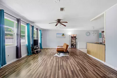 2623 Green Bay Ave, Pensacola, FL 32526 - Photo 6
