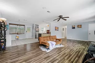 2623 Green Bay Ave, Pensacola, FL 32526 - Photo 8