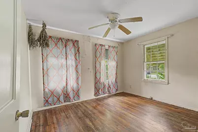 333 Gibbs Rd, Pensacola, FL 32507 - Photo 16