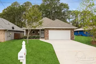 1903 Esplanade St, Navarre, FL 32566 - Photo 4