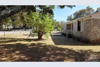5601 Sea Spray Dr, Pensacola, FL 32507 - Photo 14