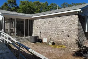 5601 Sea Spray Dr, Pensacola, FL 32507 - Photo 26