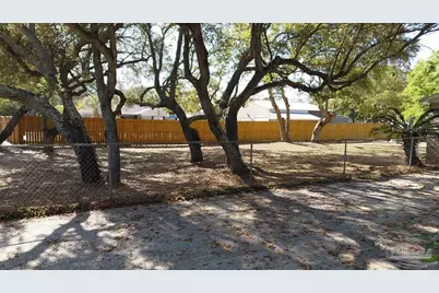 5601 Sea Spray Dr, Pensacola, FL 32507 - Photo 22