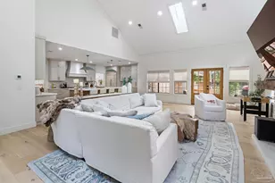 2351 Inverness Dr, Pensacola, FL 32503 - Photo 10