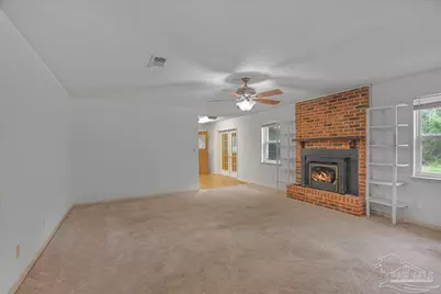 8271 Mobile Hwy, Pensacola, FL 32526 - Photo 22