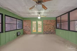 8271 Mobile Hwy, Pensacola, FL 32526 - Photo 32