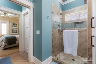 106 Matamoros Dr, Pensacola Beach, FL 32561 - Photo 24
