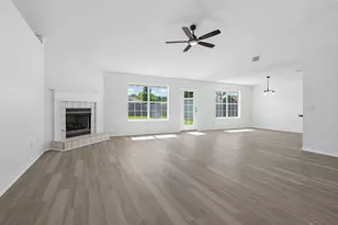 7104 Fitzpatrick Rd, Pensacola, FL 32526 - Photo 2