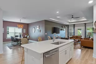 253 Camellia Dr, Cantonment, FL 32533 - Photo 10