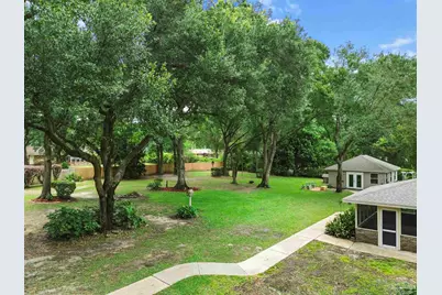 3338 Pursell Ln, Pensacola, FL 32526 - Photo 2
