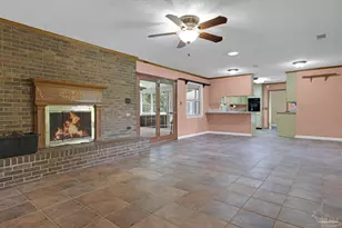 3338 Pursell Ln, Pensacola, FL 32526 - Photo 4