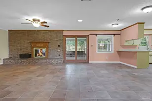 3338 Pursell Ln, Pensacola, FL 32526 - Photo 8