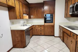 6818 Kitty Hawk Cir, Pensacola, FL 32506 - Photo 12